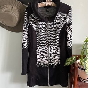 Frank Lyman long cardigan/coat